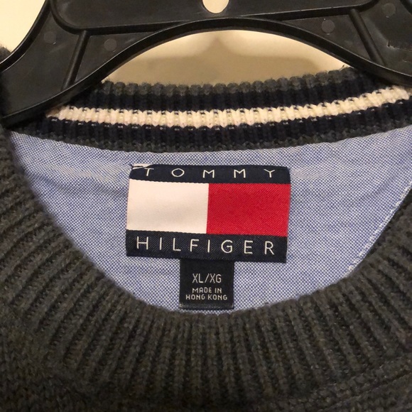 Tommy Hilfiger Men’s Grey Sweater XL - Picture 2 of 3